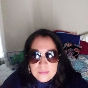 Meet your Posher, Estella